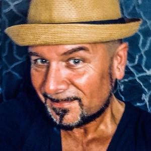 Meet your Posher, Ron